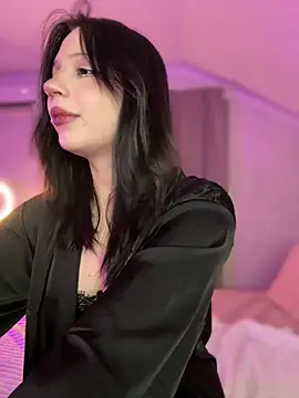 YourLittleDevil online show from 01-12-26, 05:47