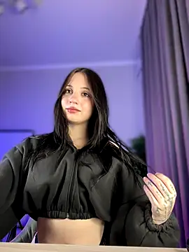 YourLittleDevil online show from 09-21-25, 01:27