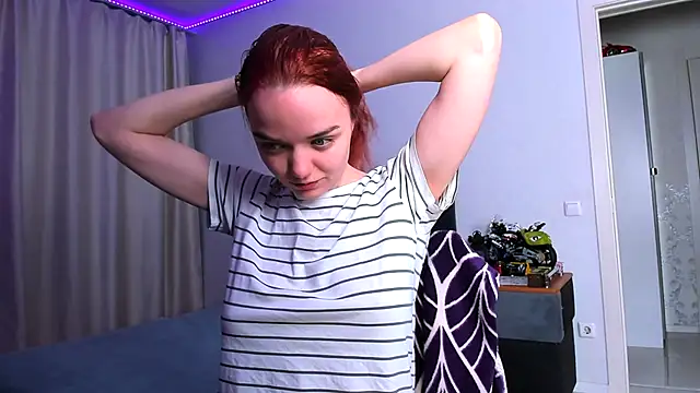 JanetShy online show from 10-22-25, 07:08