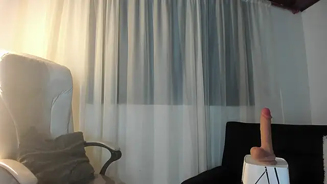 Angeel of lust online show from 10-04-25, 04:25