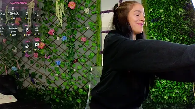 baby nyco online show from 10-12-25, 04:52