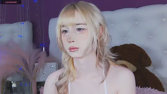 cutetomie online show from 03-19-26, 09:04