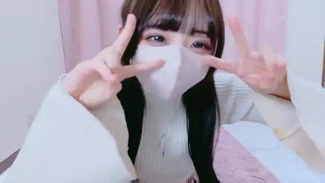 Snapshot of Mashiro-chan chatting on 11-30-25, 10:27 Mashiro-chan online show from 11-30-25, 10:27