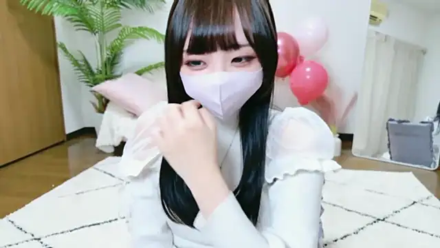 Snapshot of Mashiro-chan chatting on 11-05-25, 09:01 Mashiro-chan online show from 11-05-25, 09:01