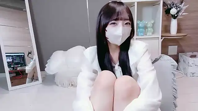 Mashiro-chan online show from 10-12-25, 07:54