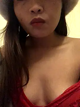 LiLy-0477 online show from 11-08-25, 10:41