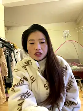 LiLy-0477 online show from 11-18-25, 09:45