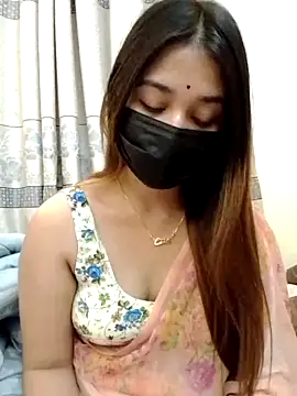 midnightmuse-03 online show from 12-19-25, 07:49