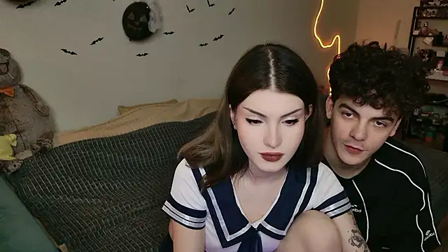 Snapshot of Alice18James chatting on 10-18-25, 07:05 Alice18James online show from 10-18-25, 07:05