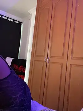 VeronicaSaenzx online show from 02-20-26, 08:00