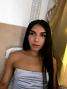 VeronicaSaenzx online show from 11-25-25, 08:42