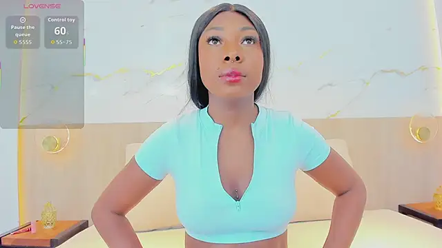 Snapshot of emily_browne chatting on 01-15-26, 07:06 emily browne online show from 01-15-26, 07:06