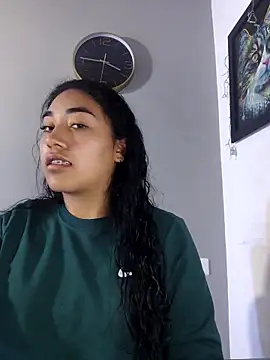 AmberGold- online show from 12-23-25, 08:57