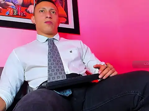 Snapshot of Masster_ares_ chatting on 10-19-25, 03:42 Masster ares online show from 10-19-25, 03:42