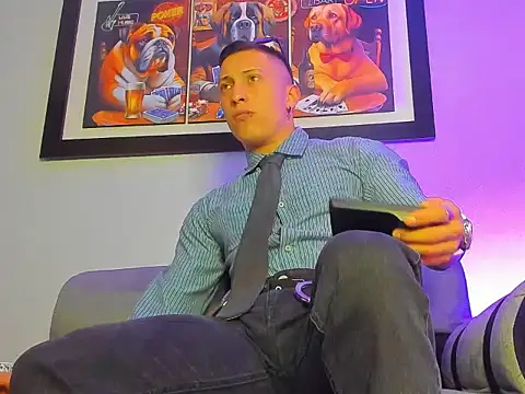 Snapshot of Masster_ares_ chatting on 10-04-25, 03:41 Masster ares online show from 10-04-25, 03:41