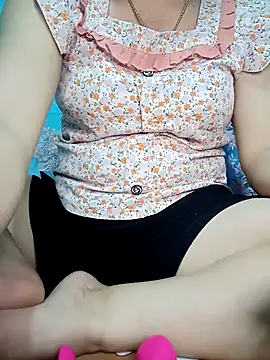 merylove-00 online show from 01-15-26, 09:23