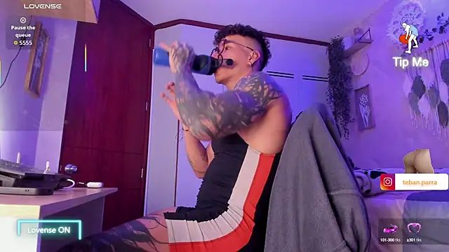 estebandi do online show from 09-18-25, 11:02