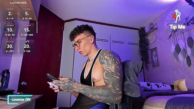 estebandi do online show from 09-09-25, 11:30