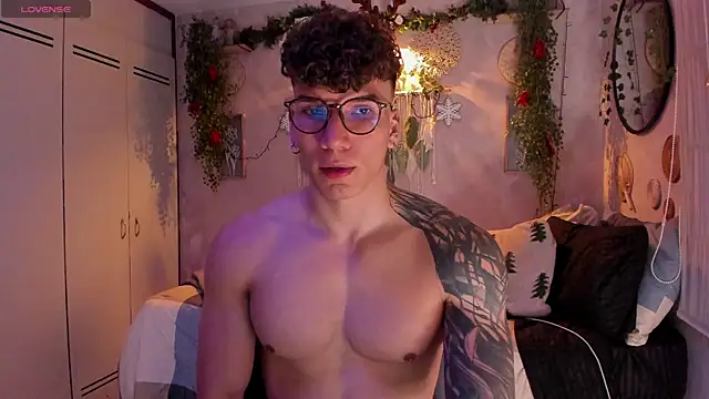 estebandi do online show from 12-23-25, 12:33