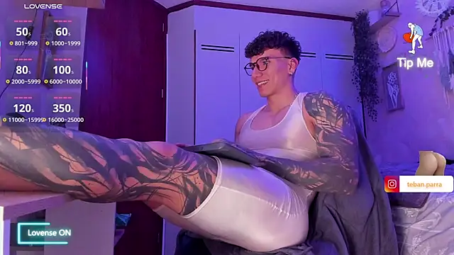 estebandi do online show from 11-08-25, 04:38