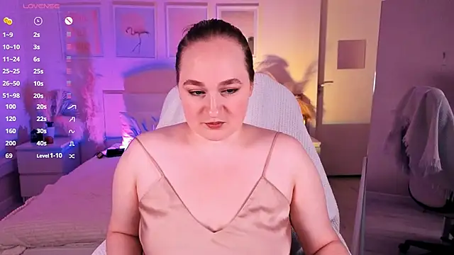 Kitty Rest  online show from 11-18-25, 04:10