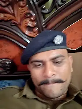 Snapshot of Frvgggghh chatting on 01-06-26, 09:19 Frvgggghh online show from 01-06-26, 09:19