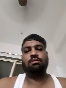 Snapshot of vinay_smalldick chatting on 07-15-26, 03:41 vinay smalldick online show from 07-15-26, 03:41