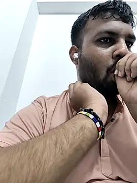 vinay smalldick online show from 04-22-26, 01:29