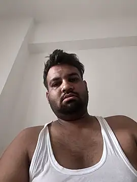 Snapshot of vinay_smalldick chatting on 07-18-26, 01:25 vinay smalldick online show from 07-18-26, 01:25
