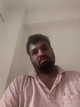 Snapshot of vinay_smalldick chatting on 06-16-26, 01:49 vinay smalldick online show from 06-16-26, 01:49
