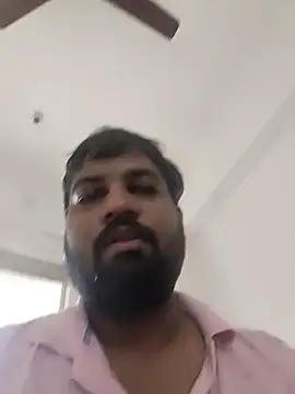 Snapshot of vinay_smalldick chatting on 07-01-26, 05:08 vinay smalldick online show from 07-01-26, 05:08