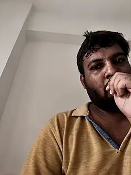 Snapshot of vinay_smalldick chatting on 06-28-26, 03:24 vinay smalldick online show from 06-28-26, 03:24