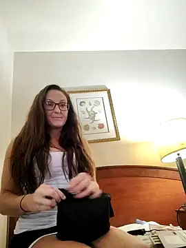 PrincessP8989 online show from 04-12-26, 10:24