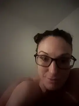 Snapshot of PrincessP8989 chatting on 02-10-26, 11:20 PrincessP8989 online show from 02-10-26, 11:20