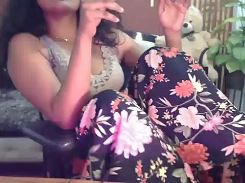 shaalu sharma online show from 12-16-25, 11:36