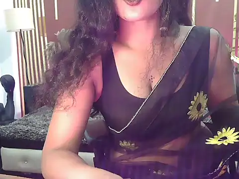 Snapshot of shaalu_sharma chatting on 10-13-25, 02:51 shaalu sharma online show from 10-13-25, 02:51