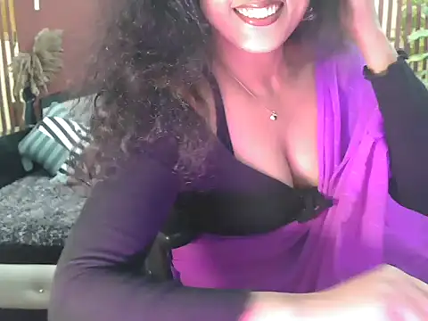 Snapshot of shaalu_sharma chatting on 02-07-26, 06:16 shaalu sharma online show from 02-07-26, 06:16