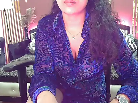 Snapshot of shaalu_sharma chatting on 10-06-25, 09:04 shaalu sharma online show from 10-06-25, 09:04