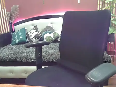 shaalu sharma online show from 11-01-25, 08:08