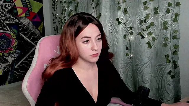 mona fly online show from 10-16-25, 02:47