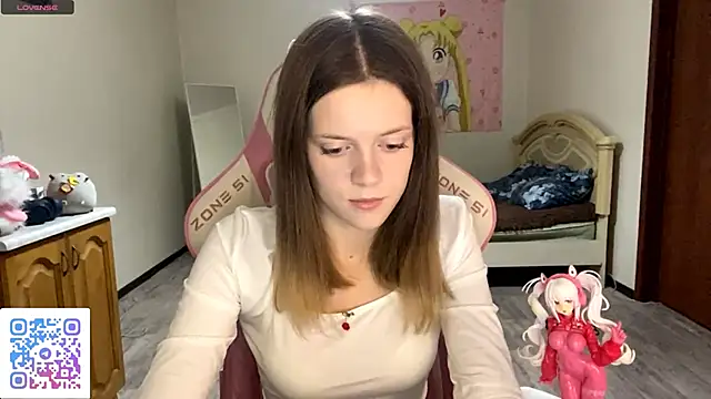 VibeQueenLucy online show from 09-28-25, 03:08