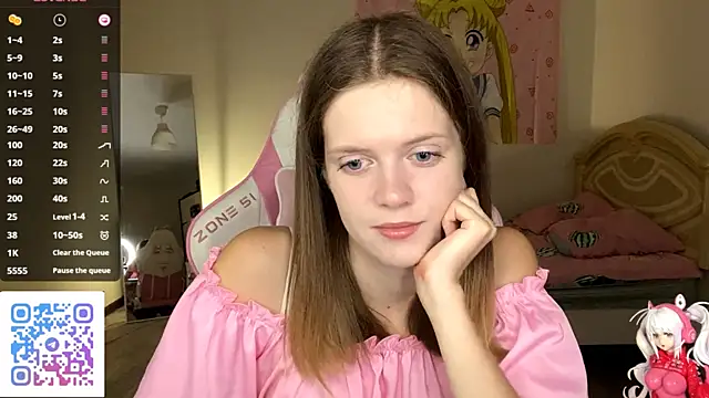 VibeQueenLucy online show from 10-09-25, 03:23