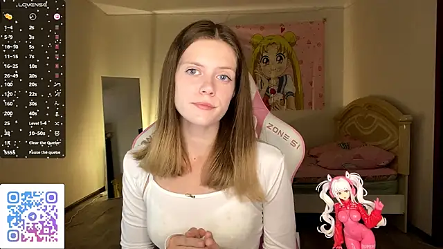 VibeQueenLucy online show from 10-07-25, 03:24