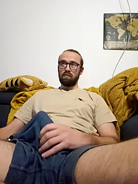 Loopertz online show from 10-24-25, 06:23