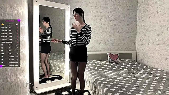 FakeLamb online show from 10-07-25, 06:09