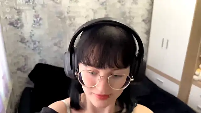 FakeLamb online show from 09-10-25, 12:15