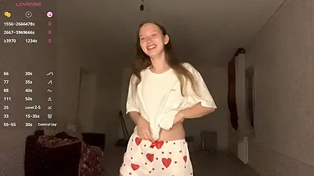 CharlynDini online show from 09-14-25, 04:07