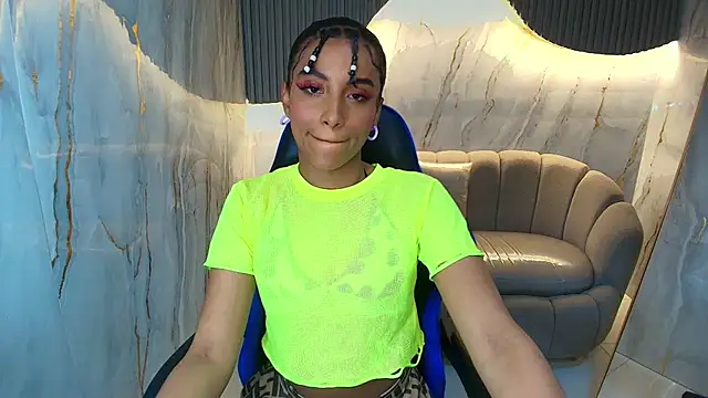 katty berry r online show from 10-01-25, 07:40