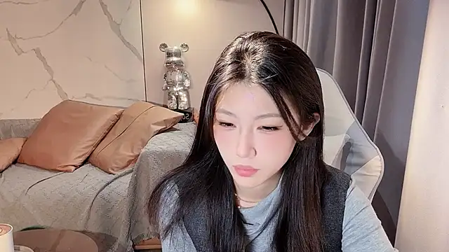 Lixinel-520 online show from 11-24-25, 06:13