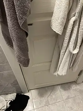 kayaaa31 online show from 10-01-25, 11:52